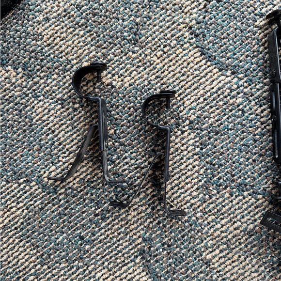 Drapery Rod Finials and Brackets - Picture 11 of 11